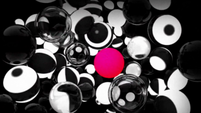 Advanced beauty + Retrospective Universal Everything 2004 > 2011