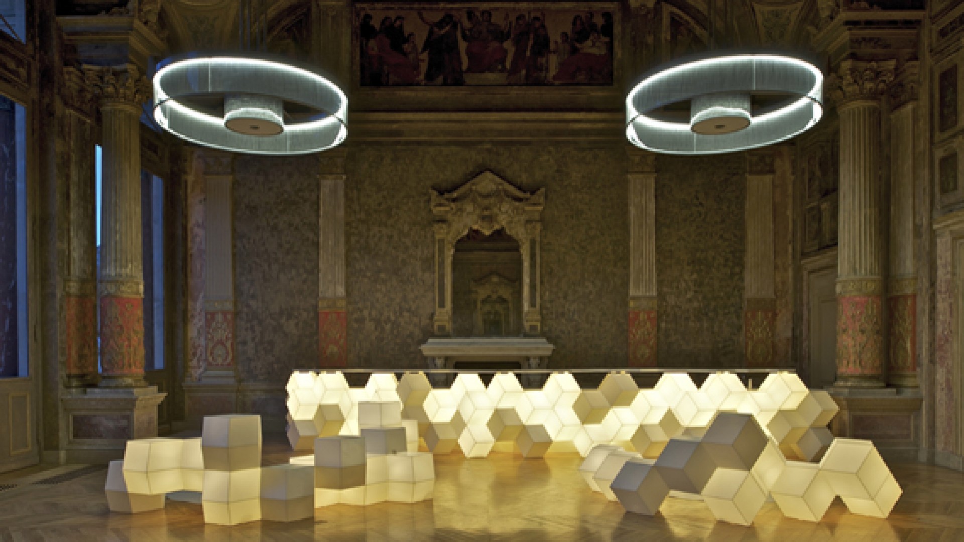 De l'autre côté du rideau