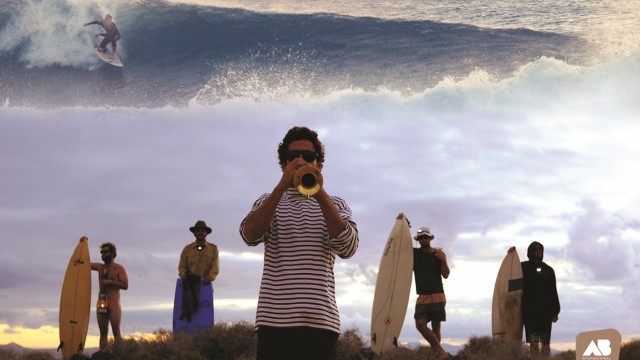 Documentary Club with Konbini - Surf special