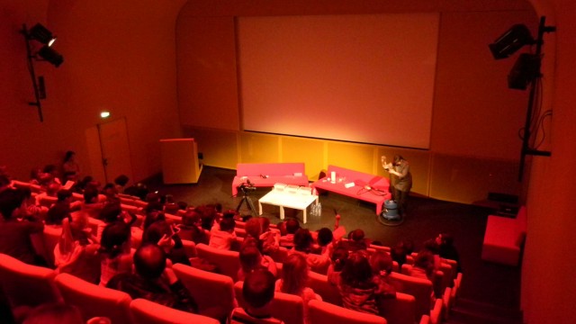 Alert and regimes of truth