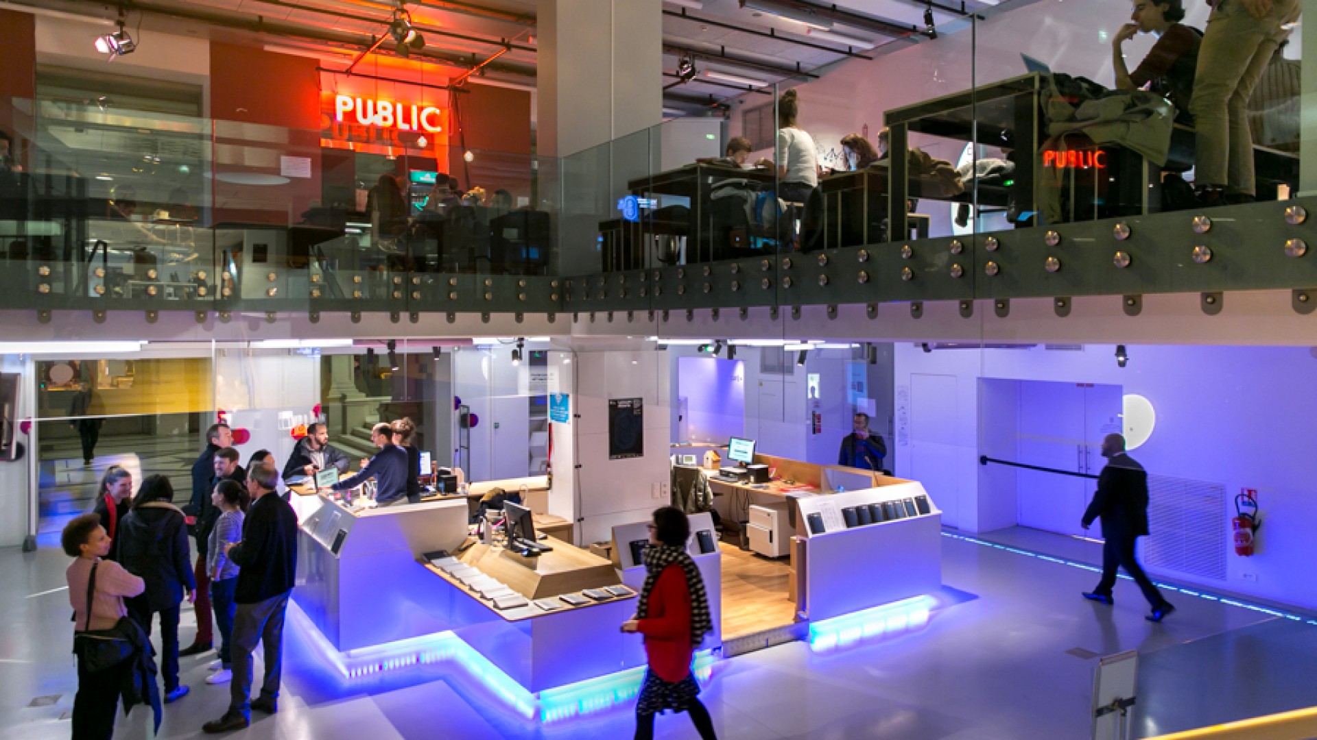 Pour une stratégie parisienne de l’inclusion numérique