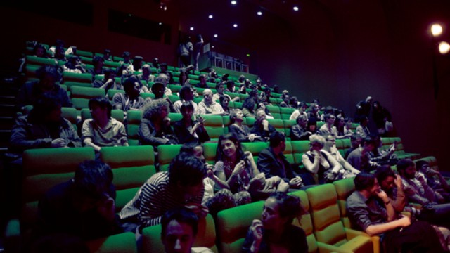 Anna K présente son application Sputnik