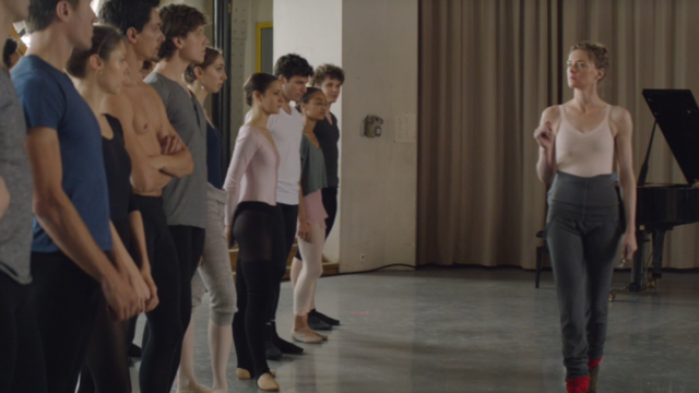 Projections festival 3e scène dans l'entre foyer