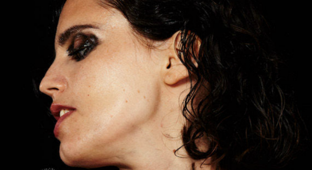 Anna Calvi annonce un nouvel album