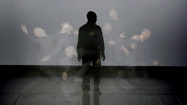 Ici et maintenant : le spectacle