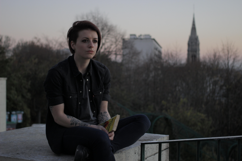 Fleur Hopkins met en lumière le merveilleux-scientifique