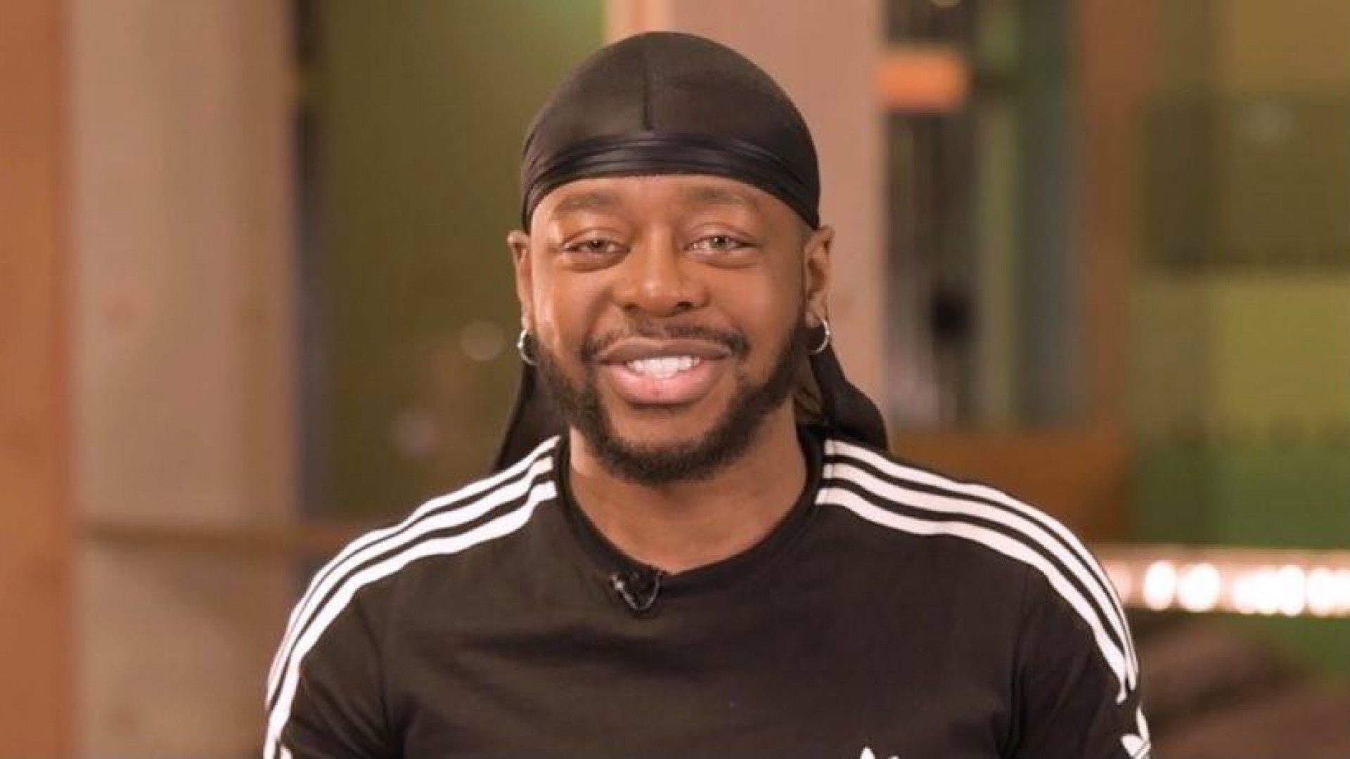 Fais des trucs&nbsp;:  le voguing avec Vinii Revlon